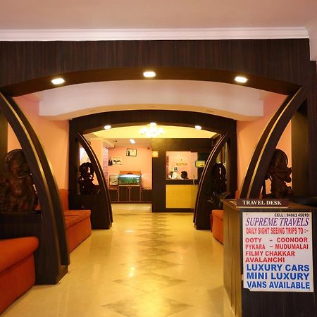 Hotel Charring Cross Ooty Bagian luar foto
