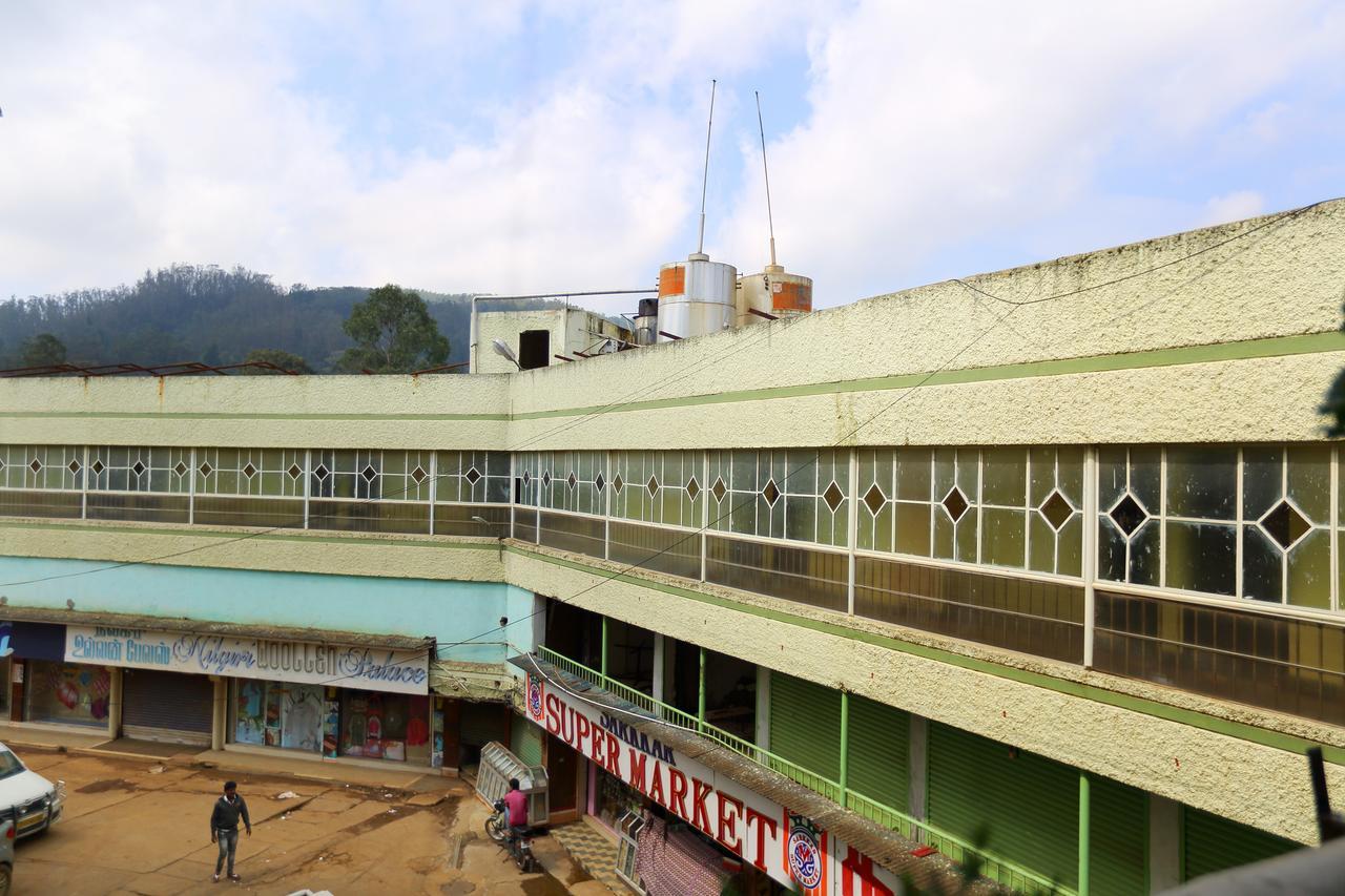Hotel Charring Cross Ooty Bagian luar foto