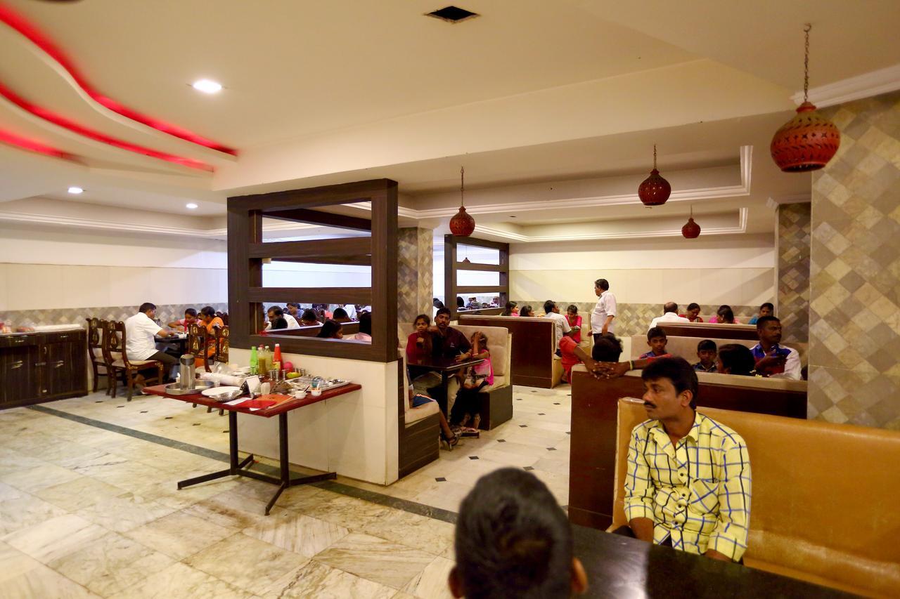 Hotel Charring Cross Ooty Bagian luar foto